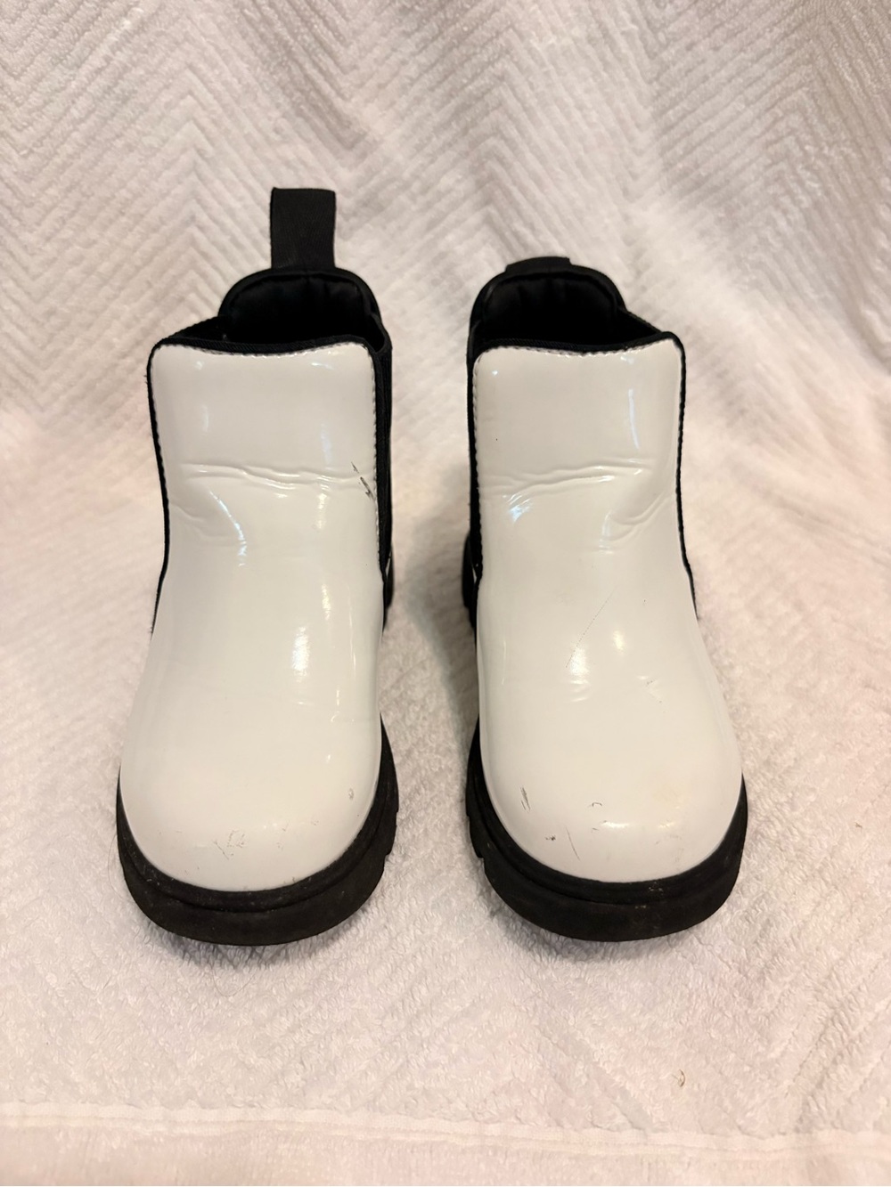 Native Kids White and Black Chelsea Boots